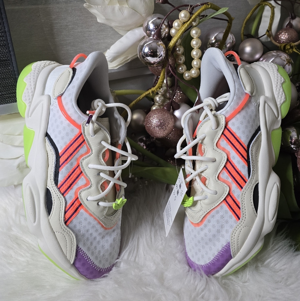 adidas Ozweego Off White/Signal Green/Glory Purple shoes Size8mens/Womens 9.5